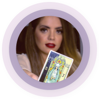 Você sabe a diferença entre tarot e oráculo? Entenda